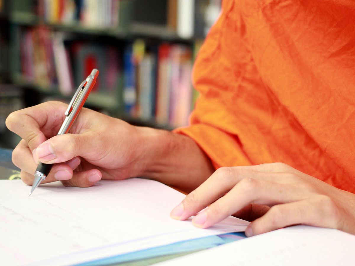 5 Dissertation Writing Challenges